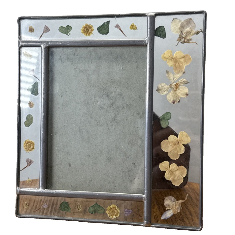 Vintage Pressed Dry Flower Carr Glass Photo Frame 3-1/4 x 4-3/4 photo size